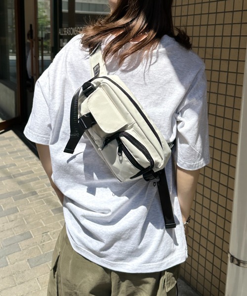 CLEA ウエストポーチ ウエストバッグ ポケット付きボディバッグ