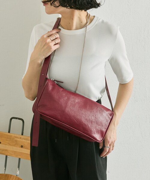 ear PAPILLONNER（イア パピヨネ） ショルダーバッグ バッグ 「本革