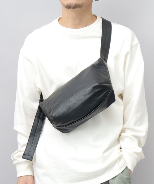 Legato Largo（レガートラルゴ） ショルダーバッグ 洗える レザー調