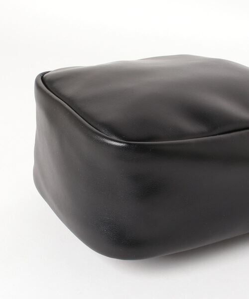 DIESEL（ディーゼル） ショルダーバッグ UNI ブラック メンズ