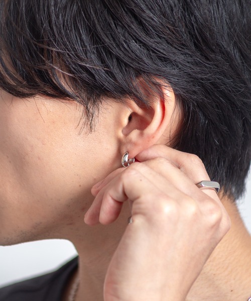 TOM WOOD（トムウッド） ピアス 「TOMWOOD/トムウッド」Ice Huggie