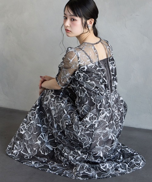 AIMER（エメ） ドレス ビオラフラワーモチーフスパンコール刺繍袖付き