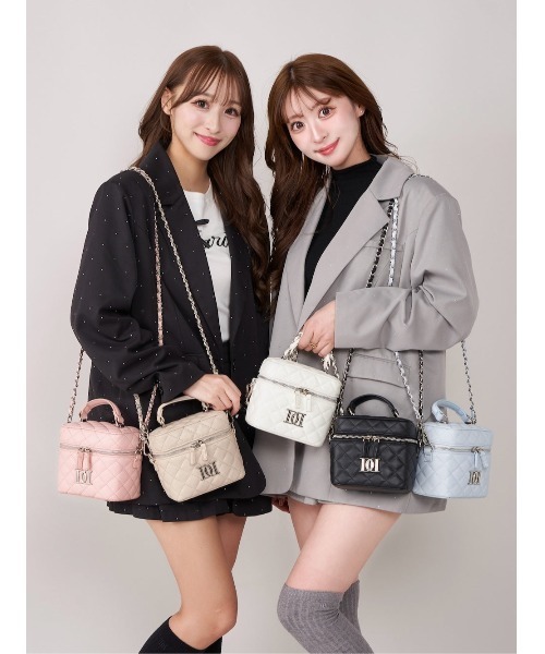 Darich（ダーリッチ） ハンドバッグ キルティングスクエアミニバッグ