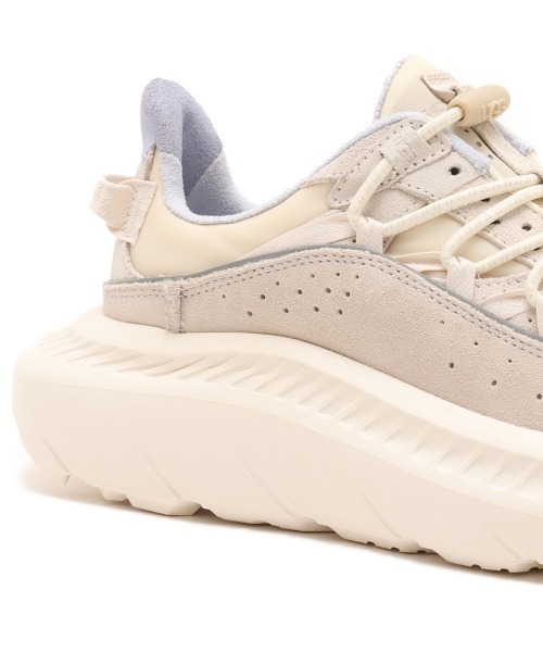 UGG Australia（アグオーストラリア） スニーカー UGG CA805 V2 REMIX