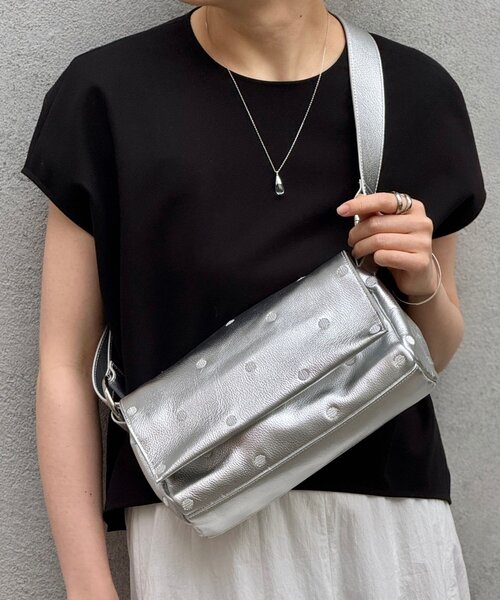 BEARDSLEY（ビアズリー） ショルダーバッグ バッグ 「本革」ドット