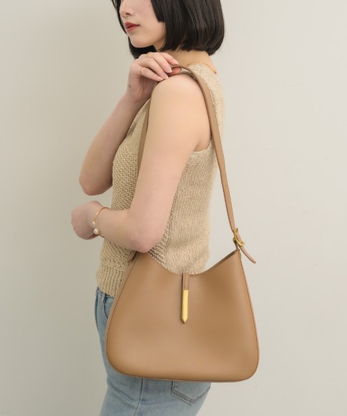 NEUNA（ヌナ） ショルダーバッグ バッグ 「ポーチ付き！」ラウンド