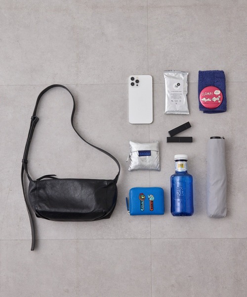 ear PAPILLONNER（イア パピヨネ） ショルダーバッグ バッグ 「本革