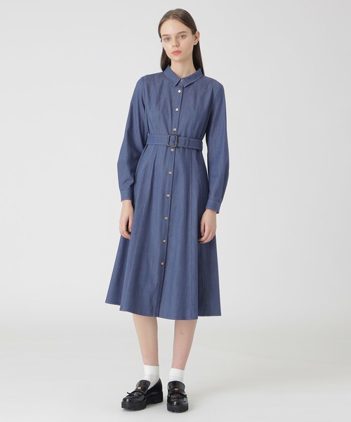 BLUE LABEL CRESTBRIDGE（ブルーレーベルクレストブリッジ