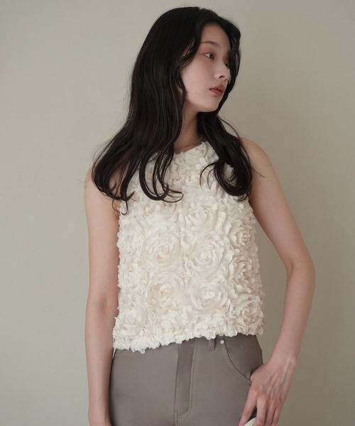 EIMY ISTOIRE（エイミーイストワール） ボリュームフラワーモチーフ