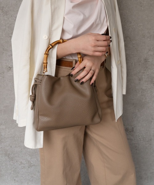 SHE HER HER HERS ハンドバッグ バンブーハンドルドロストバッグ