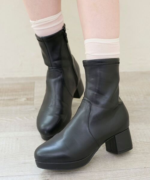 PELLICO（ペリーコ） ブーツ TAXI ショートブーツ 8.0cm ASH WHITE