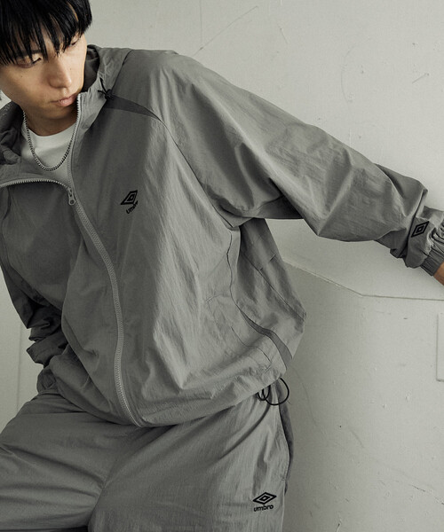 umbro（アンブロ） ナイロンジャケット TECH NYLON HOODIE/テック