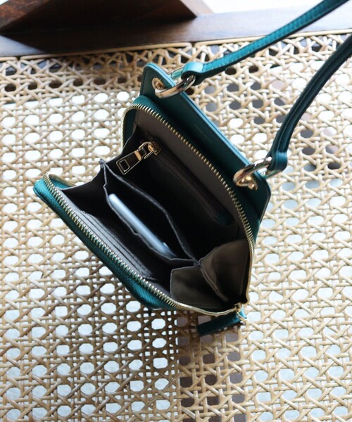 23区（ニジュウサンク） ショルダーバッグ バッグ 「新色追加