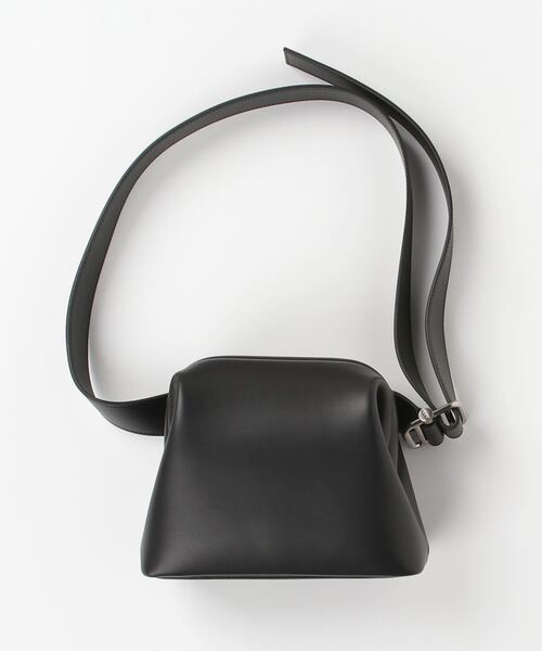 OSOI ブラック ショルダーバッグ クッションデザイン OSOI ブラック