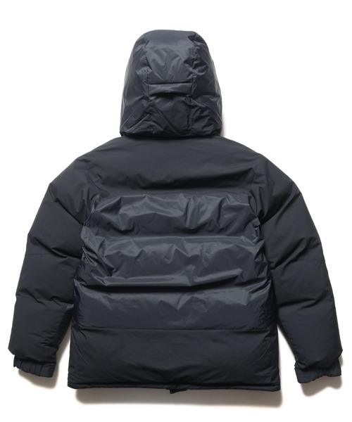 F.C.Real Bristol（エフシーレアルブリストル） ダウンジャケット