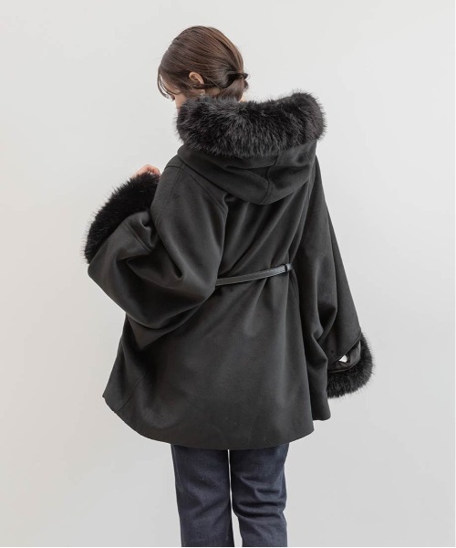 RANDA（ランダ） ポンチョ 2WAY ファー付きミドルケープコート