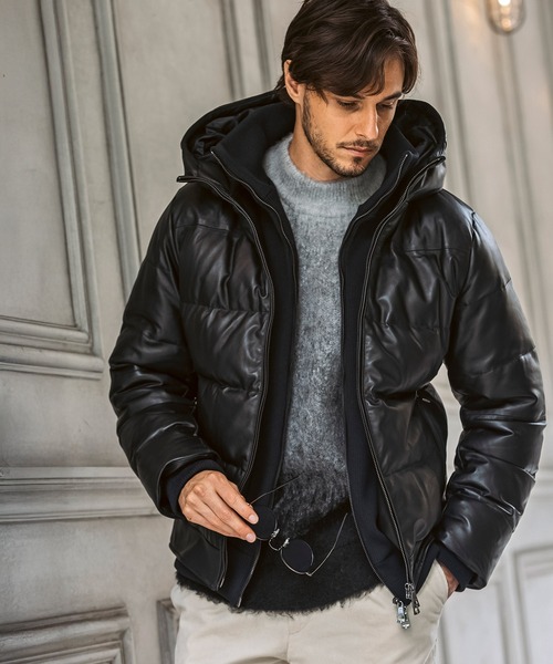 AKM Contemporary（エイケイエムコンテンポラリー） ダウンジャケット