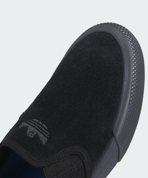 adidas（アディダス） スリッポン シュムーフォイル / Shmoofoil