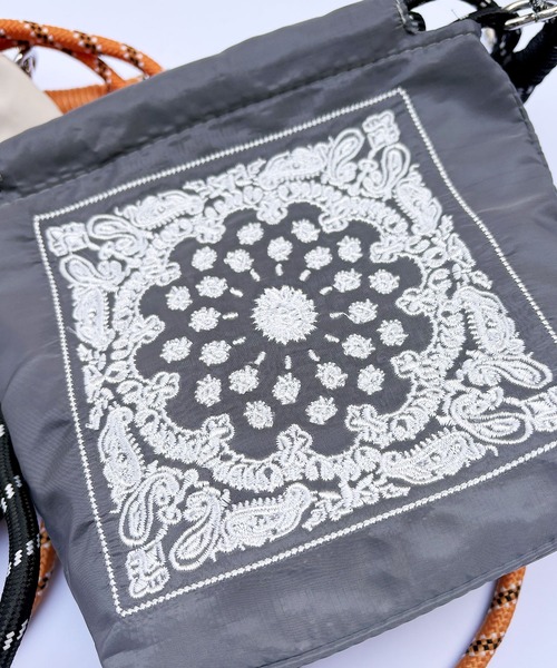 Port（ポート） ショルダーバッグ 巾着タイプ 刺繍 ショルダーバッグ