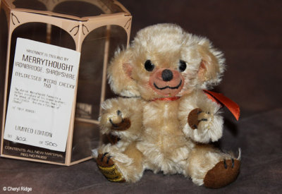 Merrythought T6 (6 inch) Micro Cheeky bears Photo Gallery by