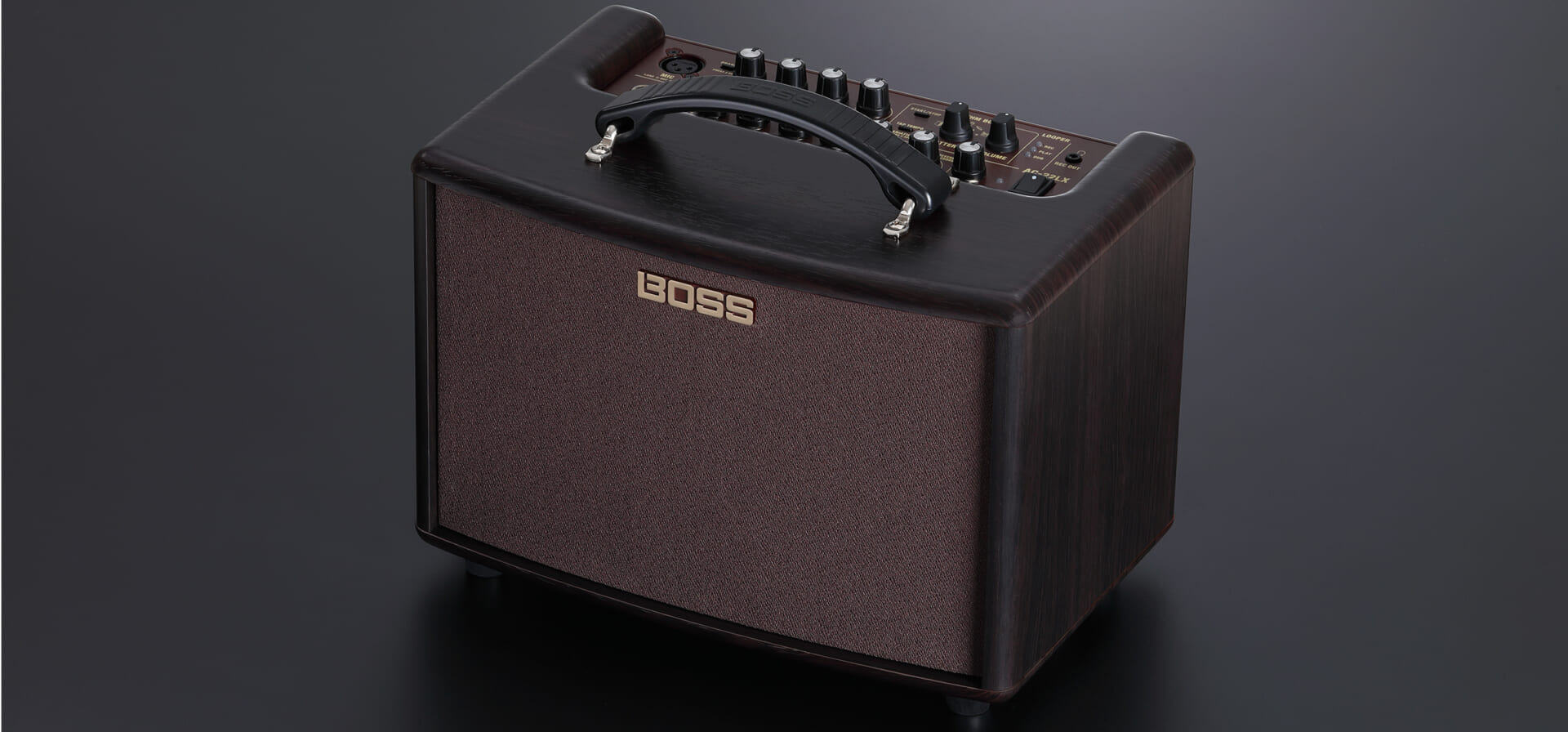 臨場感あふれるサウンドを再現！ アコギ専用アンプ、ボスから8月26日