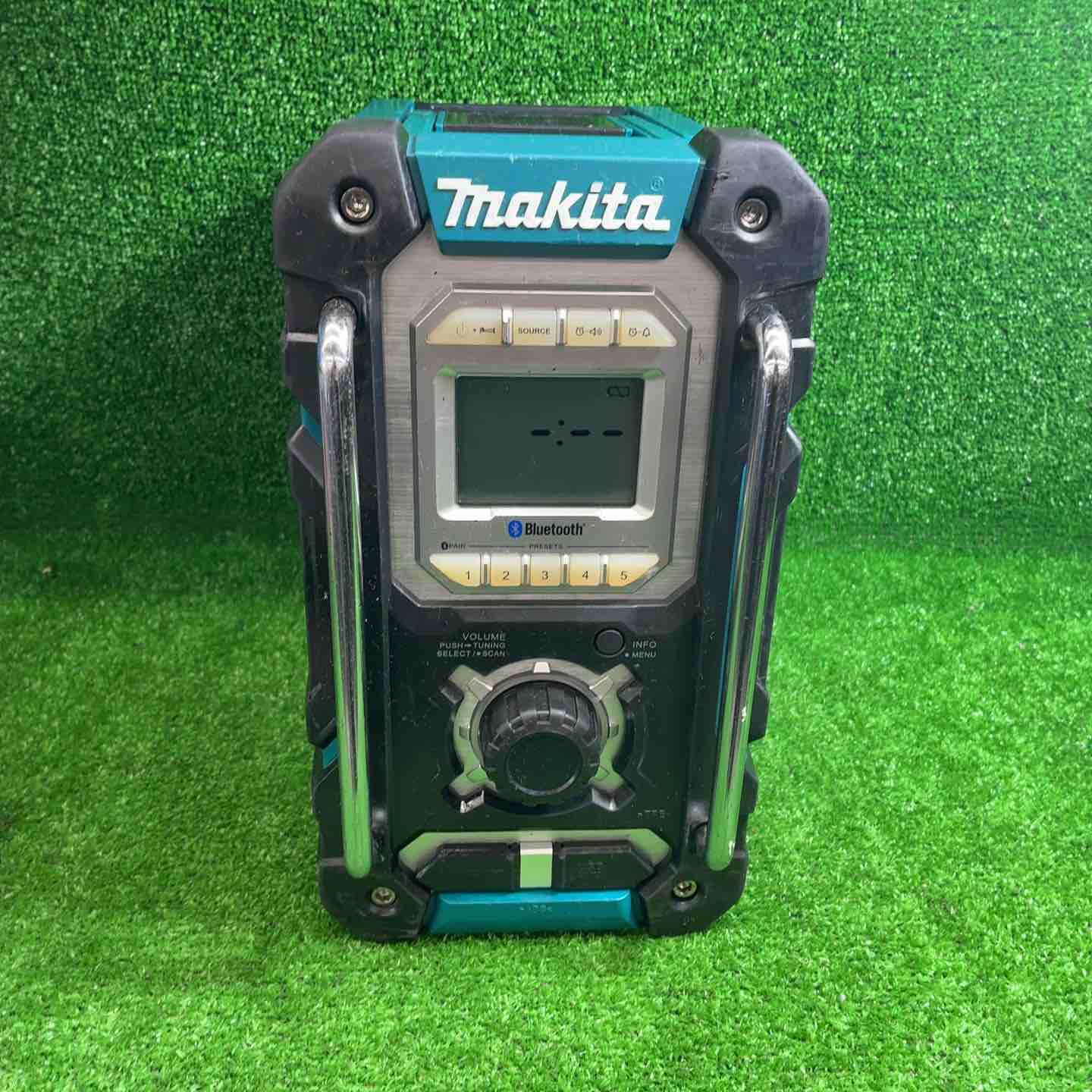 ☆マキタ(makita) コードレスラジオ MR108【藤沢店】 – アクトツール