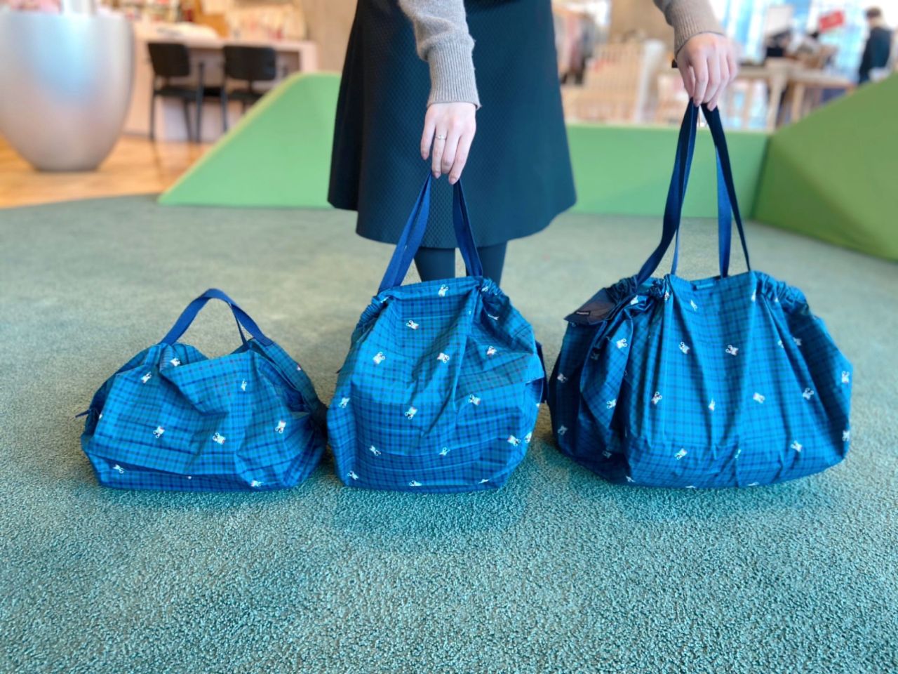シュパット・エコバッグ」青系チェック柄販売中！｜ファミリア代官山店