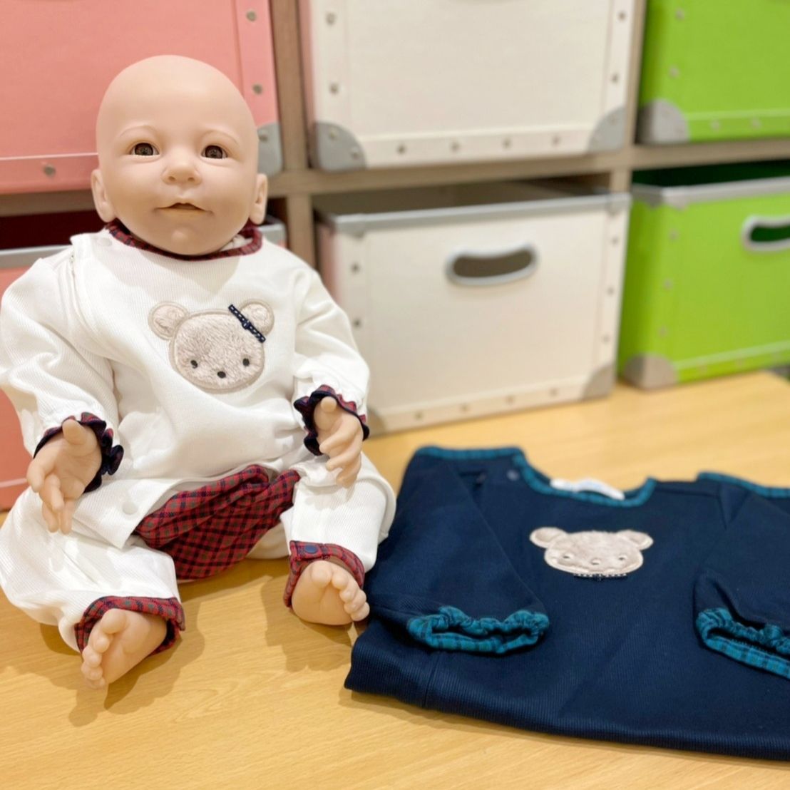 神戸本店】冬まで使えるカバーオール｜ファミリア神戸本店の公式ブログ