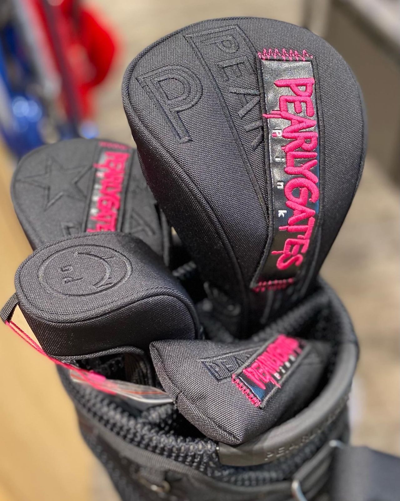 Peary Gates 】パーリーゲイツ 新作『パーリーゲイツピンク』キャディ