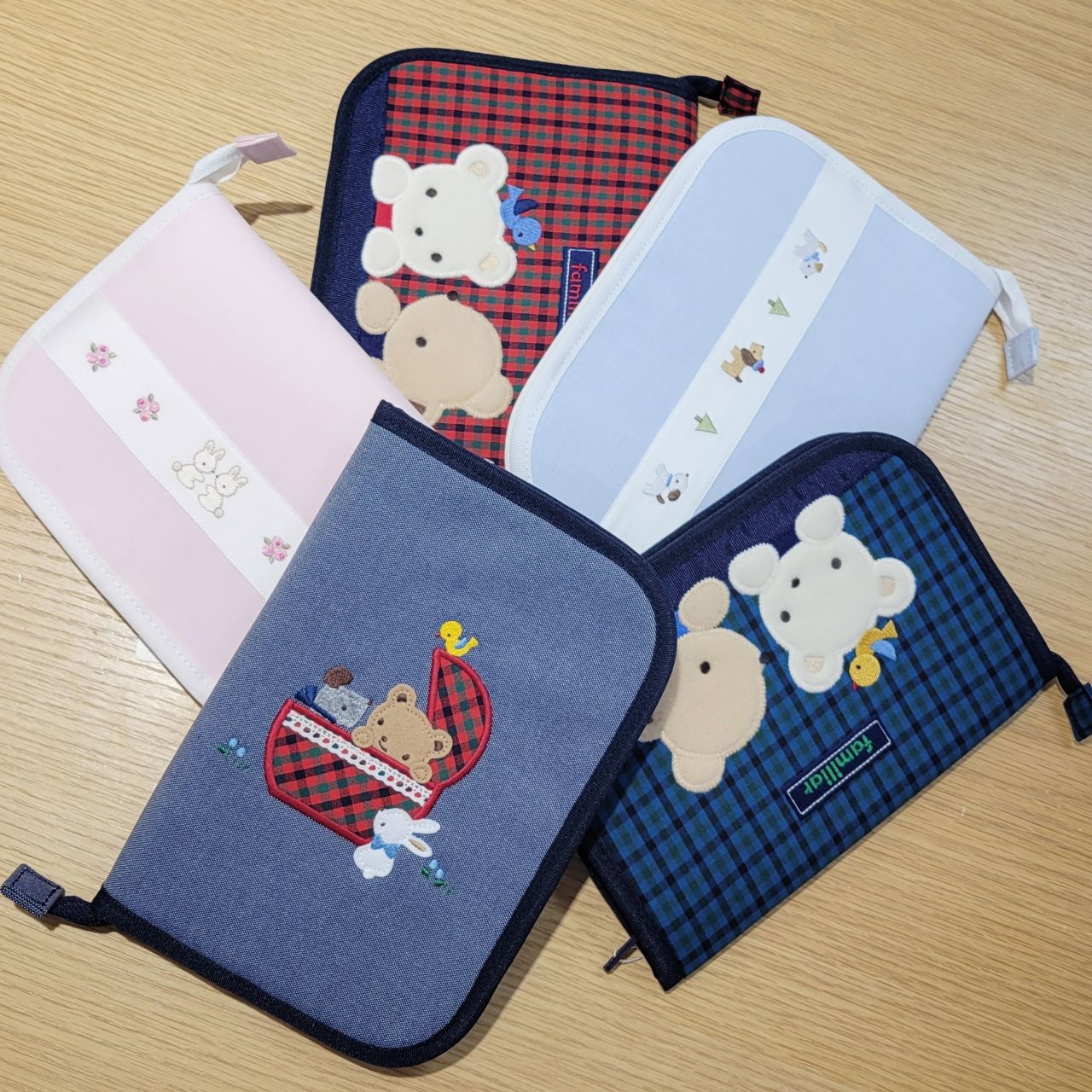 はじめてのご出産準備に！母子手帳ケースのご紹介☆｜ファミリア京都髙