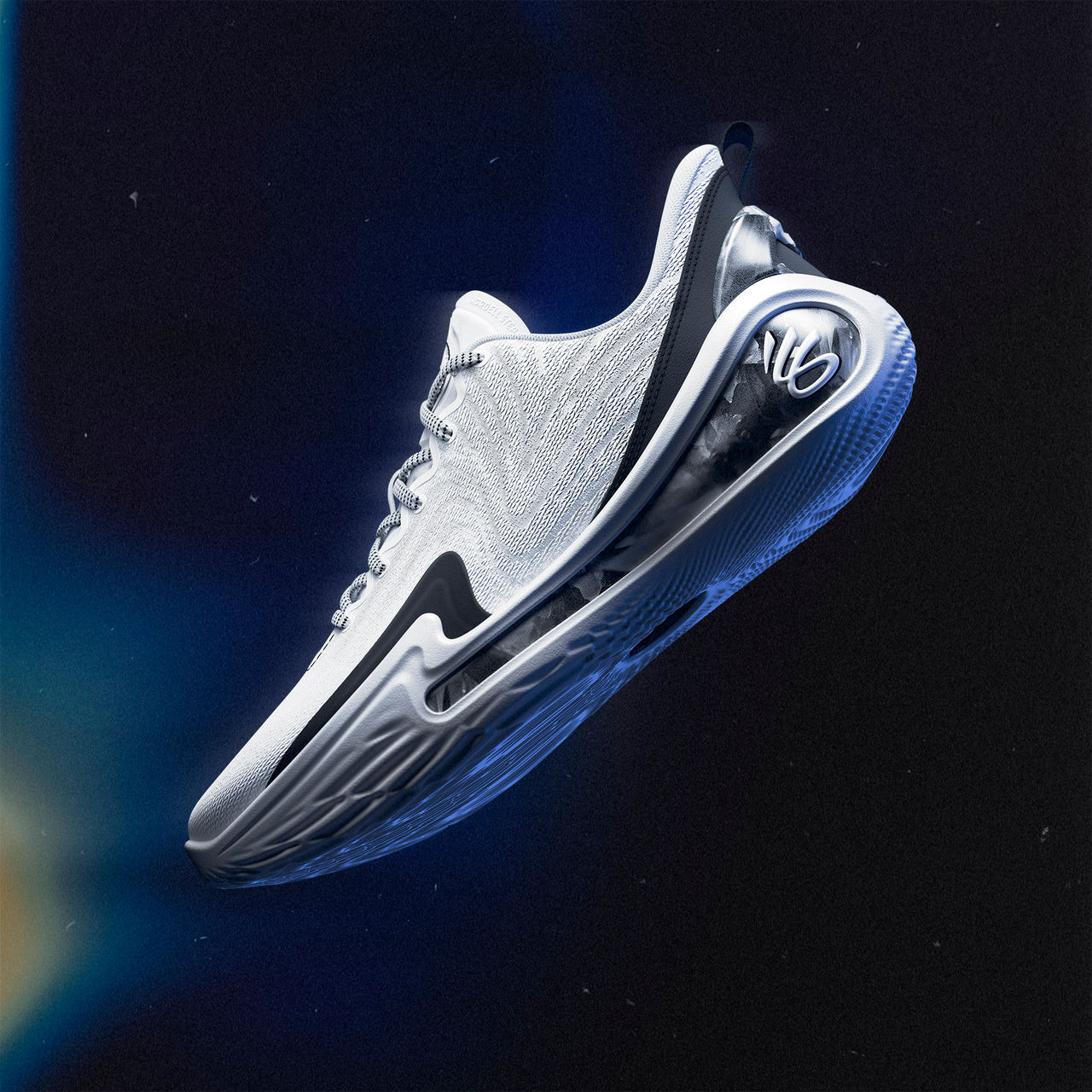 The Curry 12 Goes Global with 'Gravity'