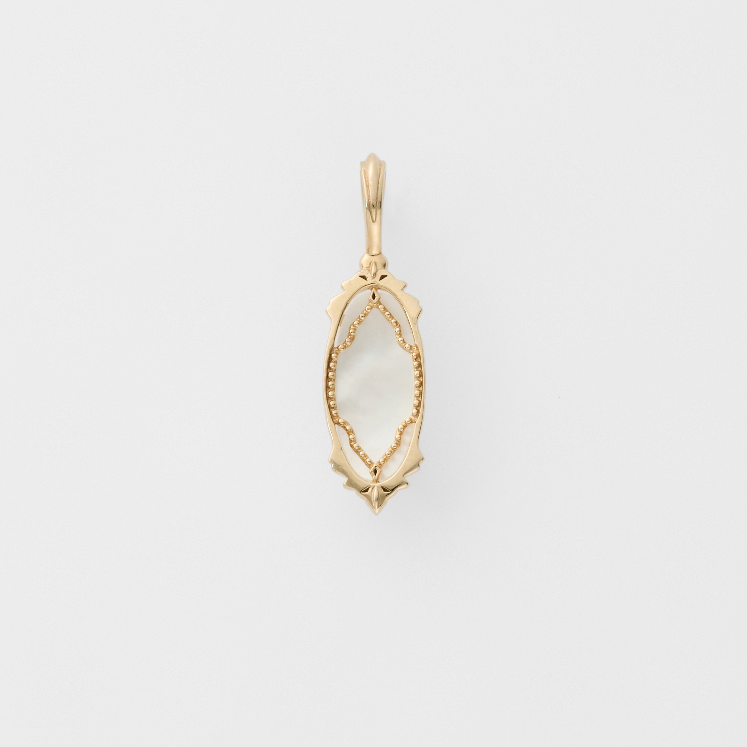 K10クォーツ／シェルチャーム｜ネックレスチャーム｜アガット 公式