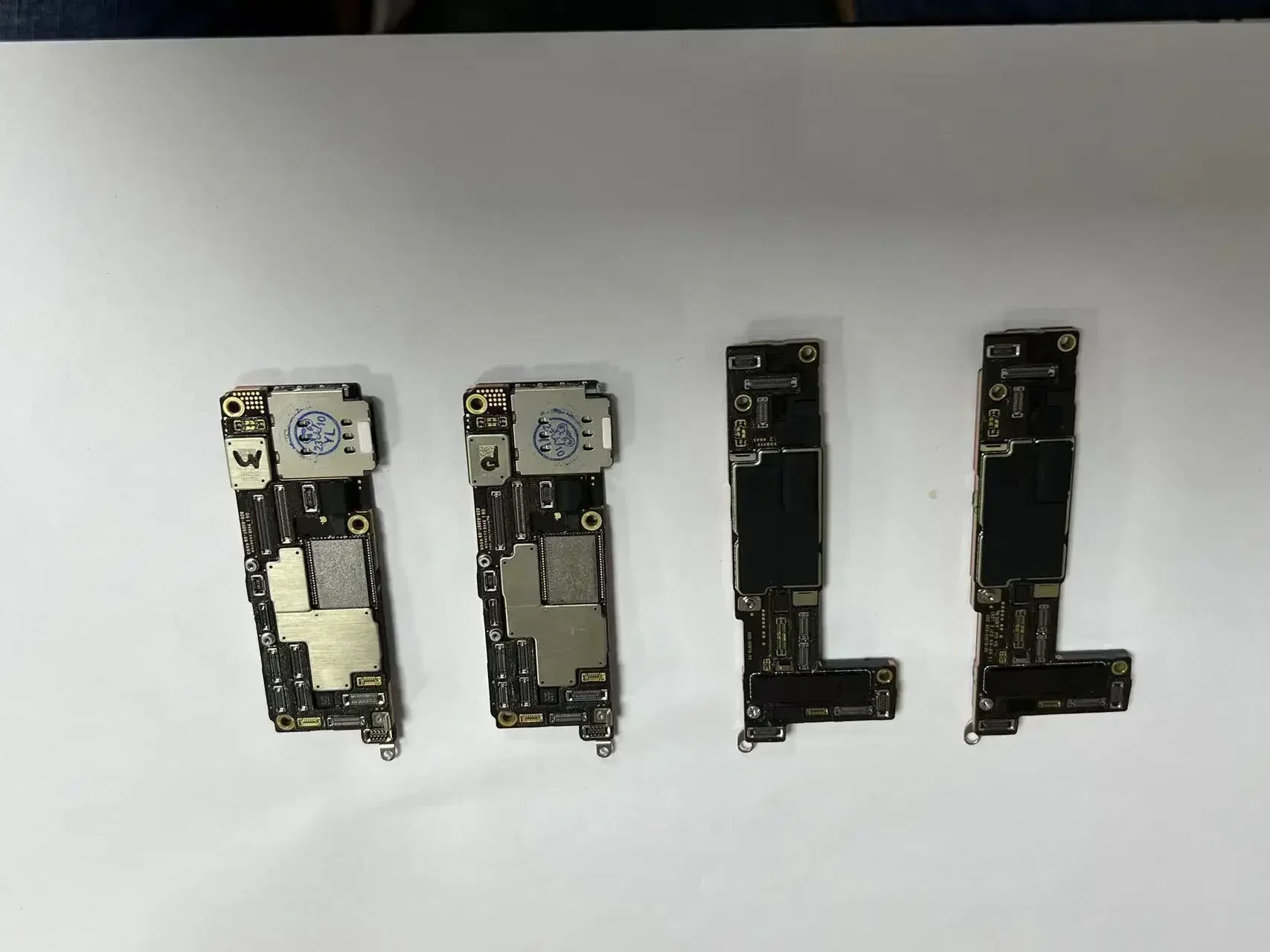 IDロック解除されたマザーボード,ロジックボード,iPhone 15, 15Plus