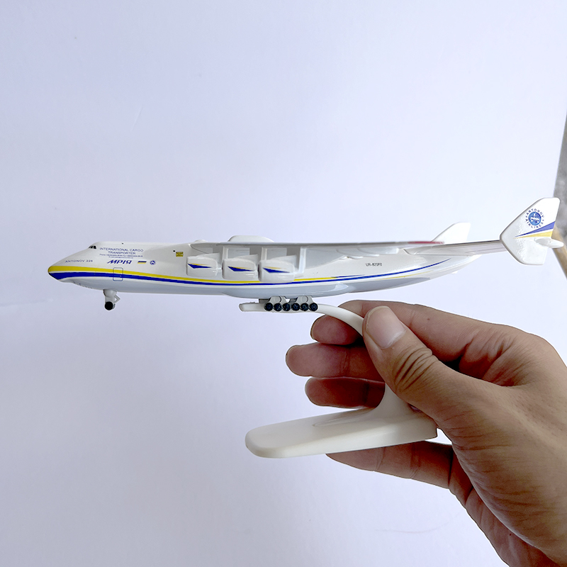 20 センチメートル 1/400 合金アントノフ 225 An-225 ムリヤ飛行機金属