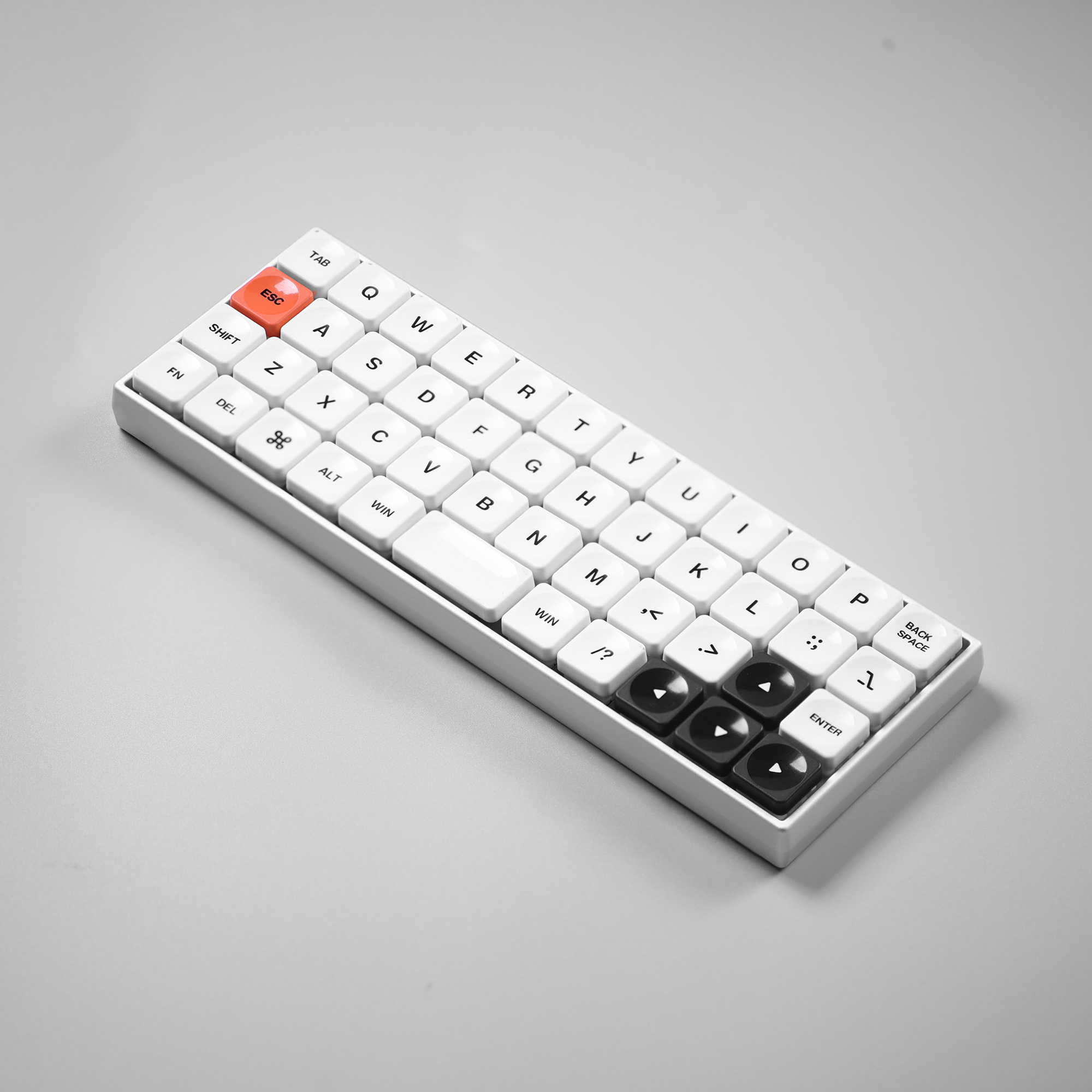 Chosfox Geonix Rev.2 MX ロープロファイルメカニカルキーボード