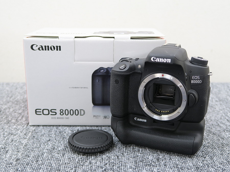 キヤノン Canon EOS 8000D + BG-E18 ボディ カメラ 元箱 @38445 / 中古