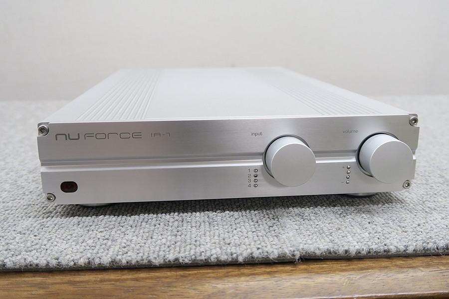 ニューフォース NuForce IA-7EV2 プリメインアンプ 正規輸入品 元箱付