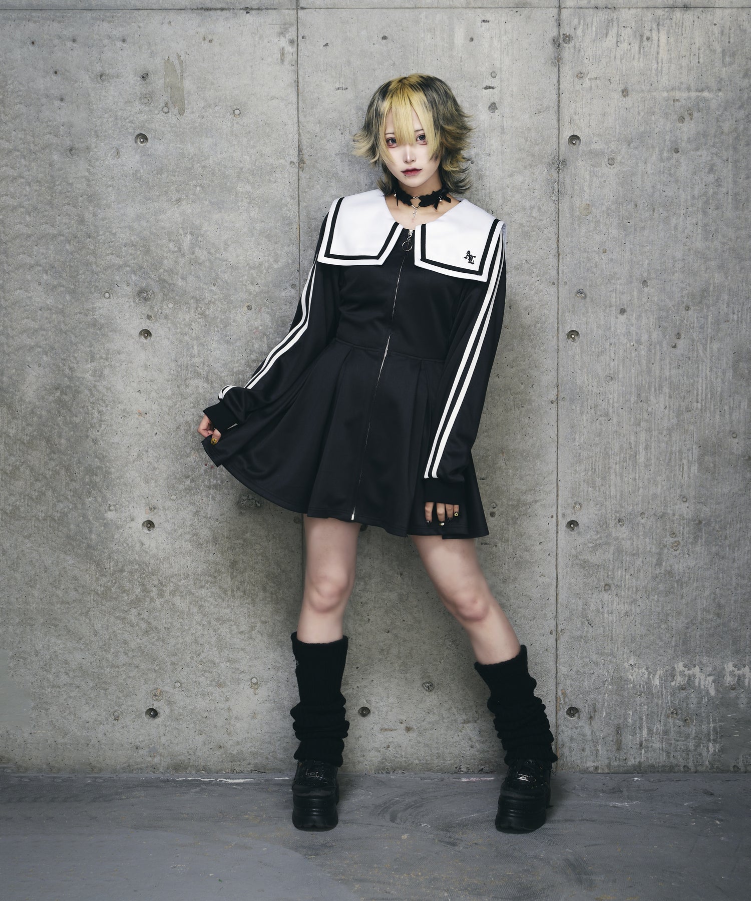 セーラーカラーサイドあきジャージワンピース– A AM STUDIO