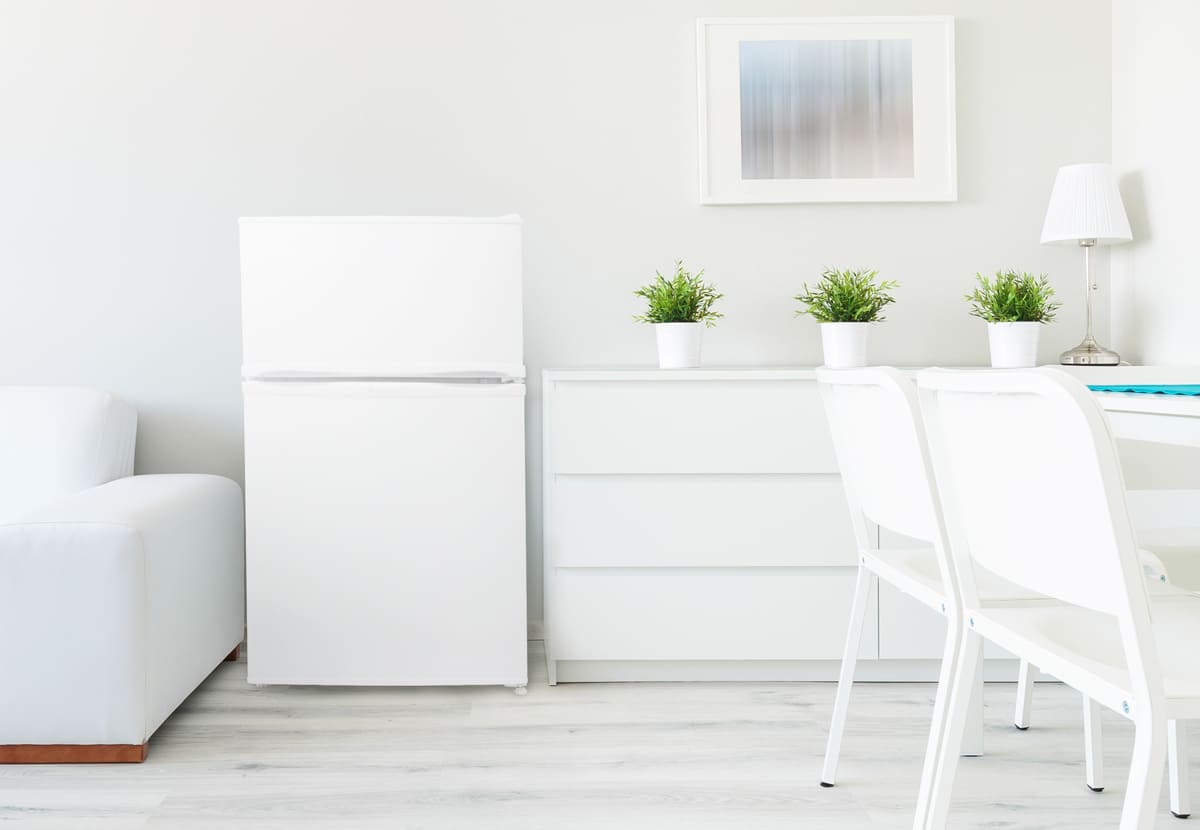 2ドア冷凍/冷蔵庫 90L（WR-2090）｜A-Stage inc.