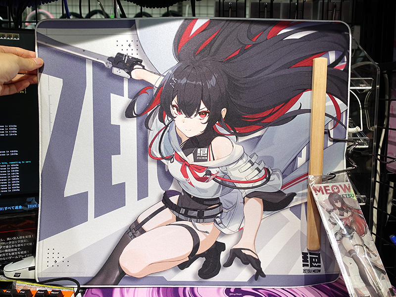 コントロールバランスタイプのゲーミングマウスパッド「刃-YAIBA