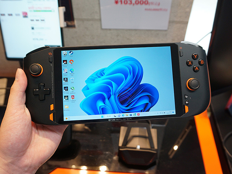 Ryzen 7 6800U搭載の小型PC「ONEXPLAYER mini Pro Ryzen版」が発売