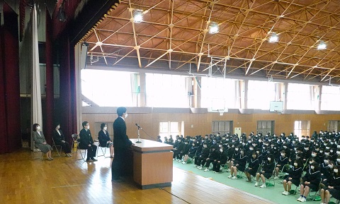 Newsletter Vol.19-No.01 – 愛知県立松蔭高等学校