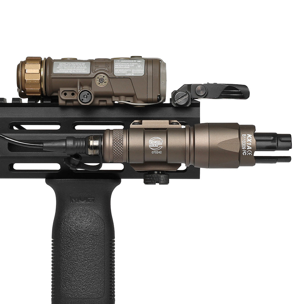 SOTAC製 】SUREFIRE M300C スカウトライト ウェポンライト レプリカ 高