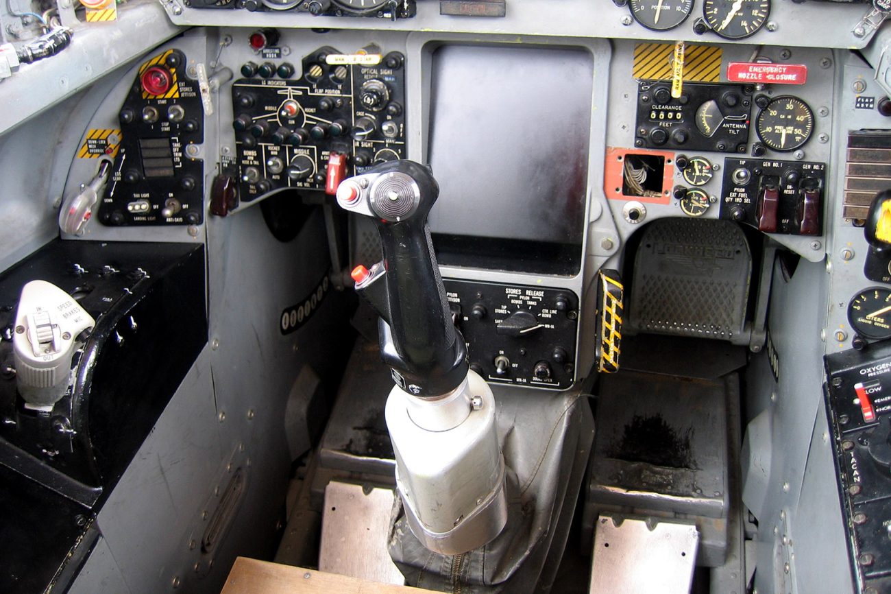 操縦輪はなんと読む ～ 連載【阿施光南の月刊エアライン副読本