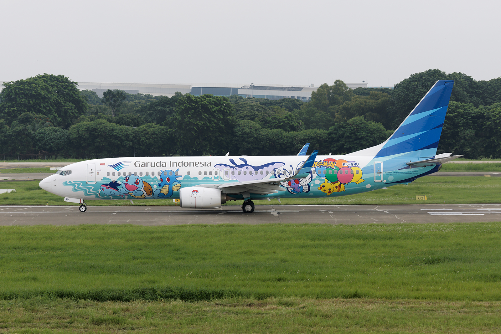 ピカチュウジェットGAがついに就航。機内は化粧室にもポケモン