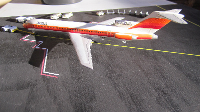 Airfix Boeing 727-200 #10139 – Airlinercafe