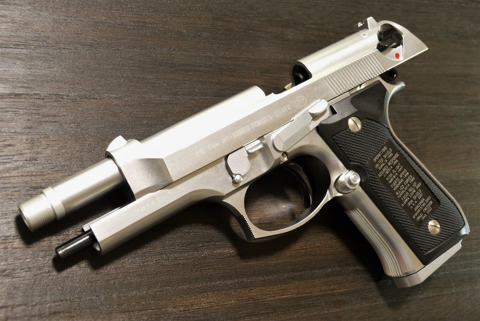 KSC M9ハーフシルバーカスタム KSC M9ハーフシルバーカスタム