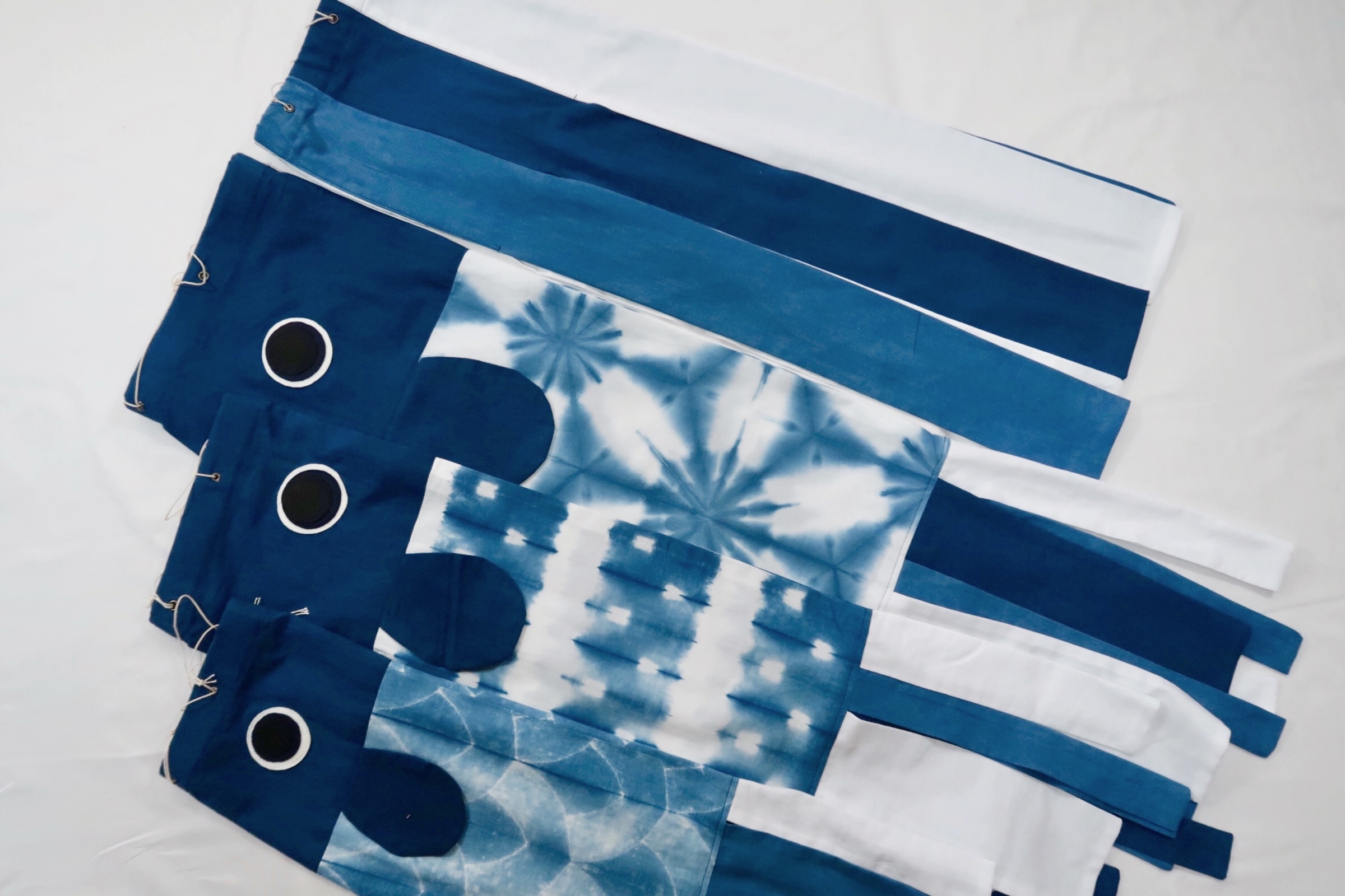 完売しました❗️2021年分《受注生産》手染め 藍染め鯉のぼり4点セット