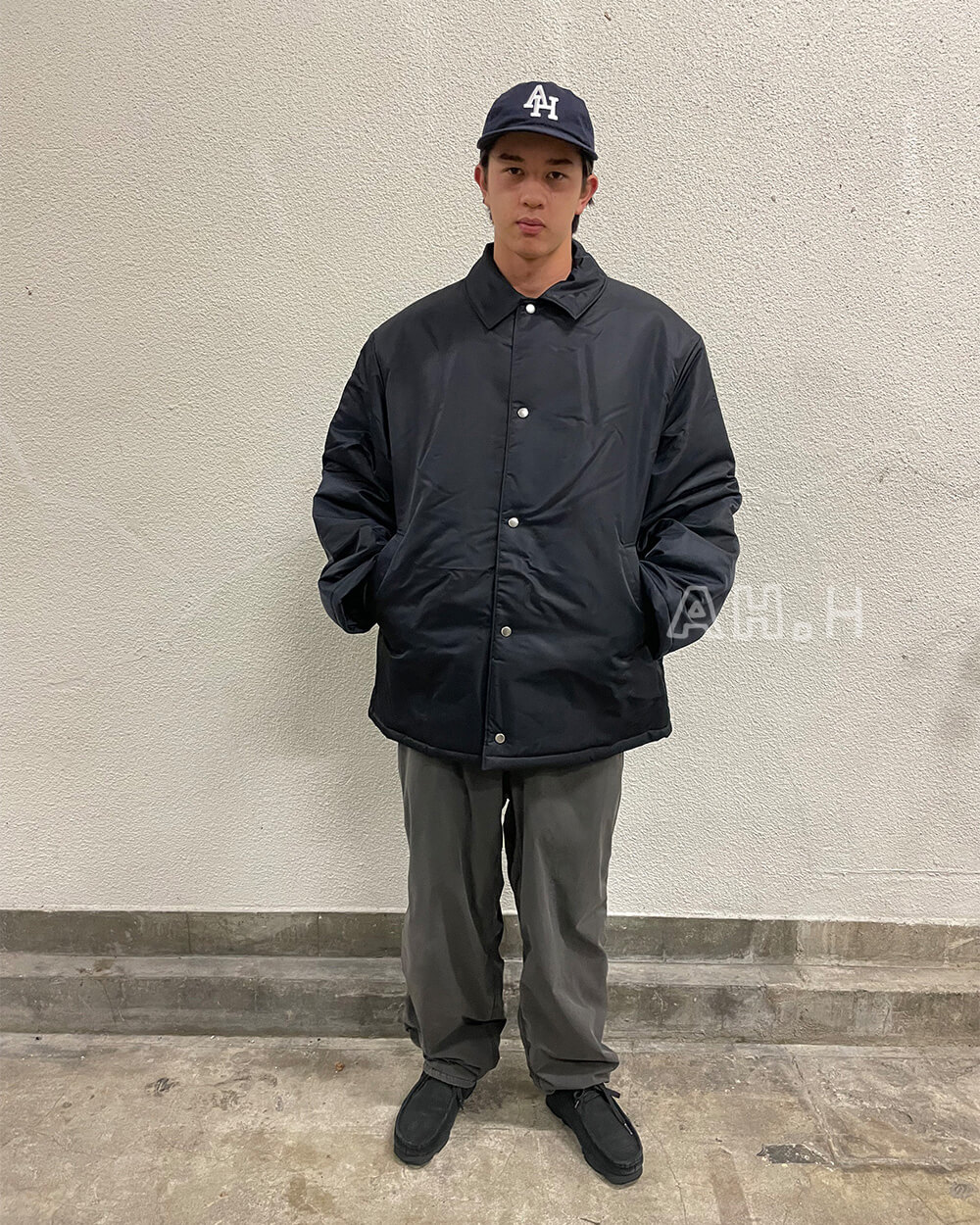 普通の服、 普通のスタイル。 Case 71 A.H FOR PEACEBIRD MEN の