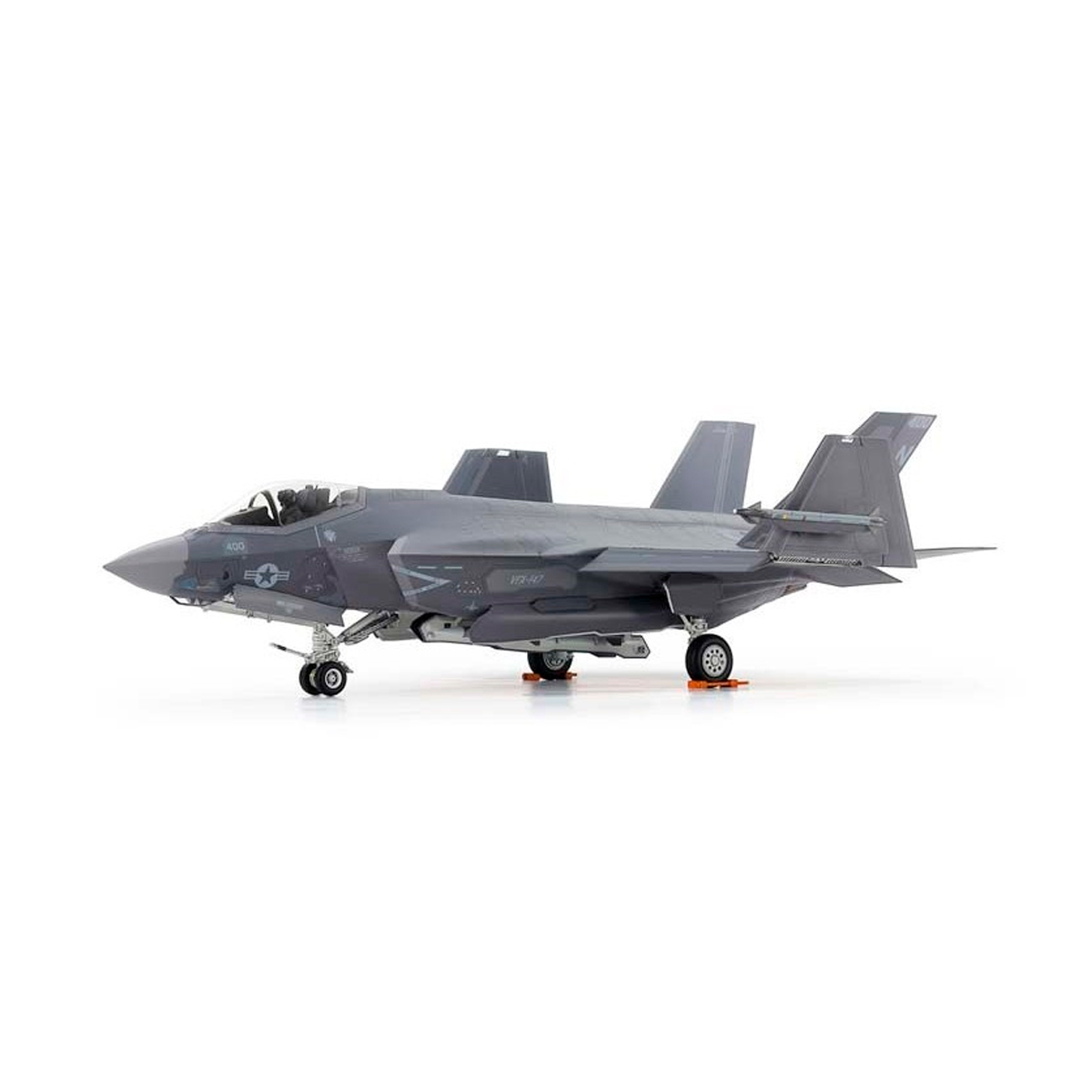 Buy 1/48 Lockheed Martin F-35C Lightning II online for 73,91€ | AK